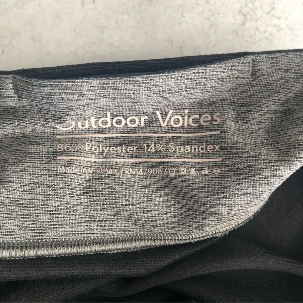 Outdoor Voices Black Navy Blue & Gray Color Block Leggings
